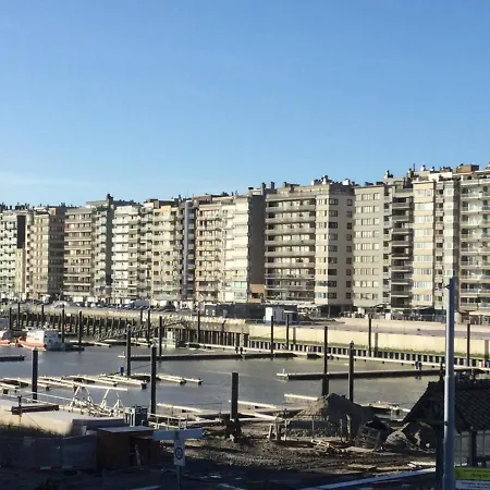 Tennis Garden Apartment
